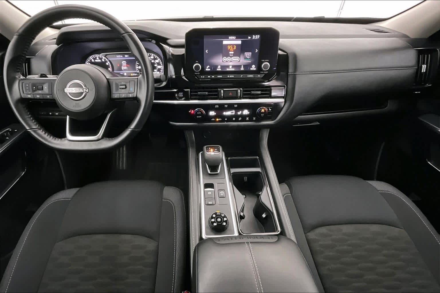 Thumbnail: 2025 Nissan Pathfinder - 10