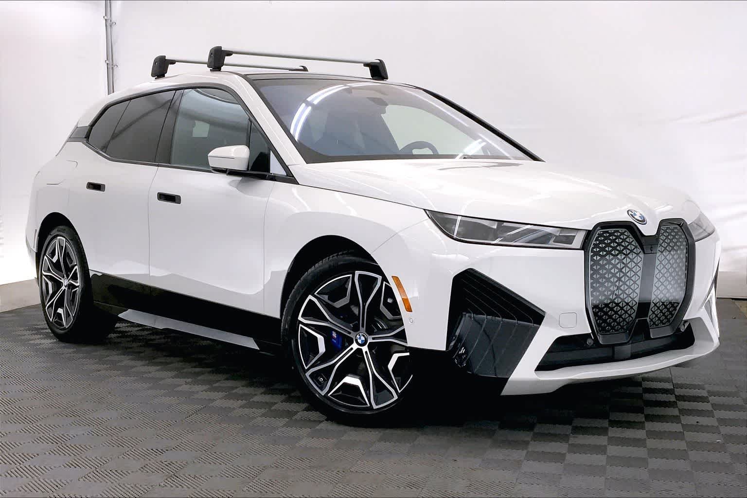 Thumbnail: 2025 BMW iX - 21