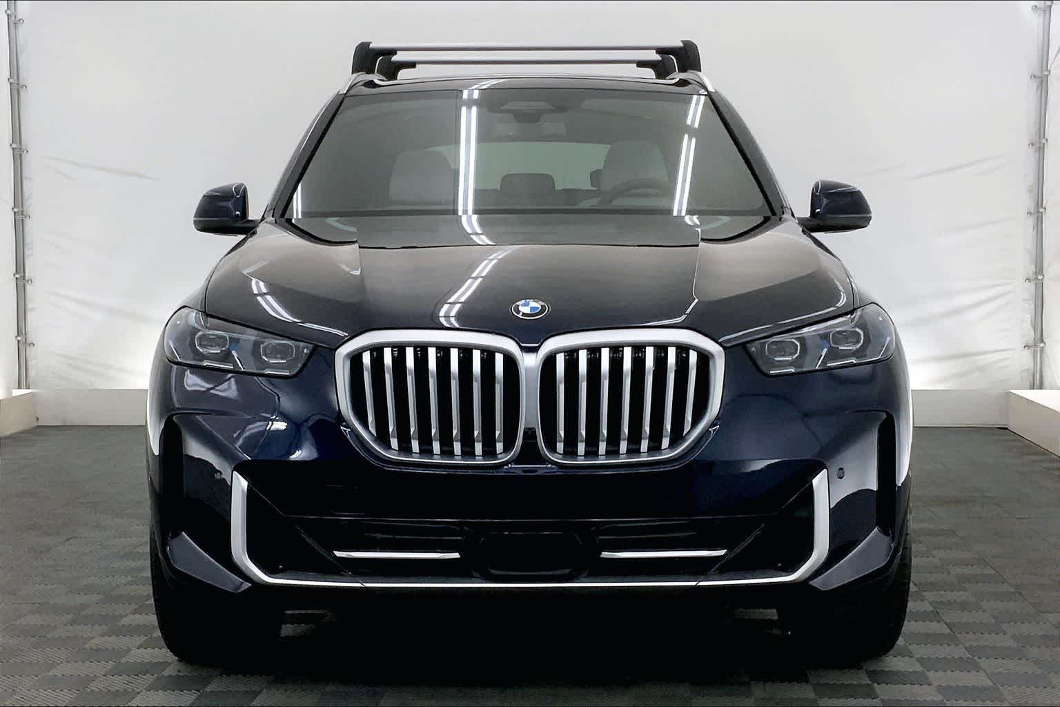 Thumbnail: 2026 BMW X5 - 6