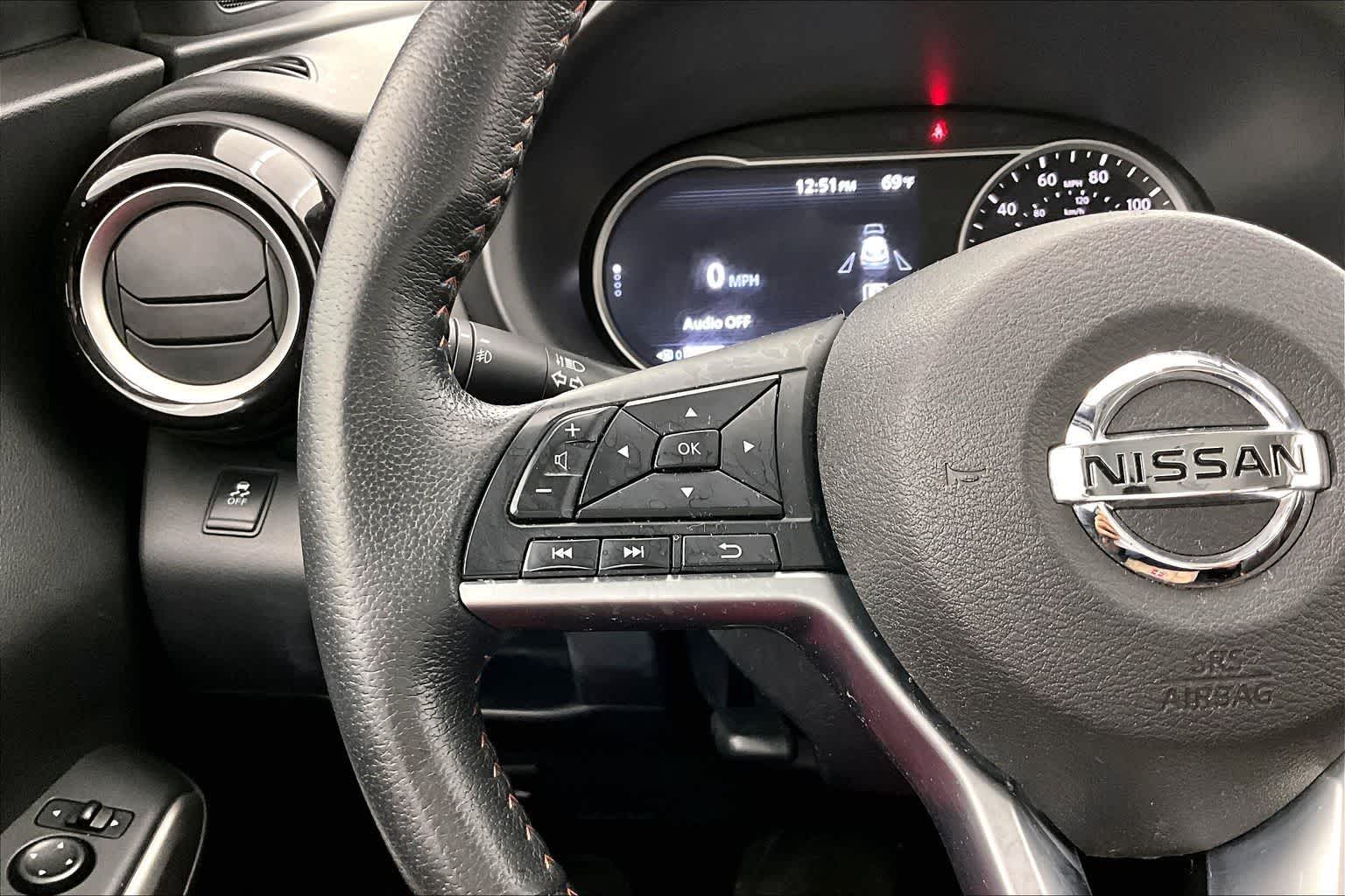 Thumbnail: 2019 Nissan Kicks - 24