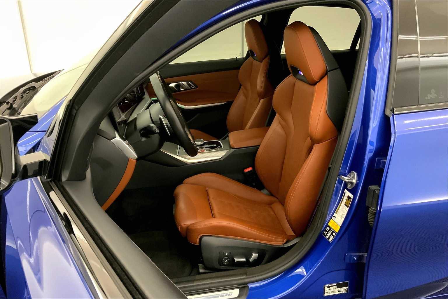 Thumbnail: 2023 BMW M3 - 11