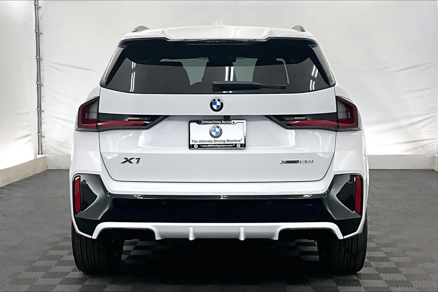Thumbnail: 2026 BMW X1 - 5