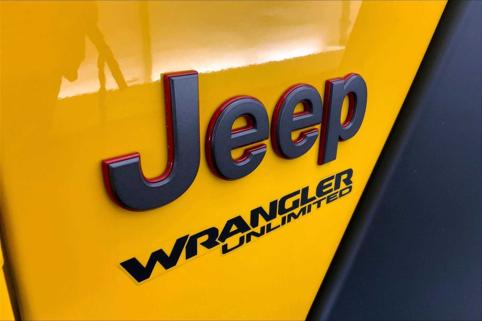 Thumbnail: 2021 Jeep Wrangler - 7