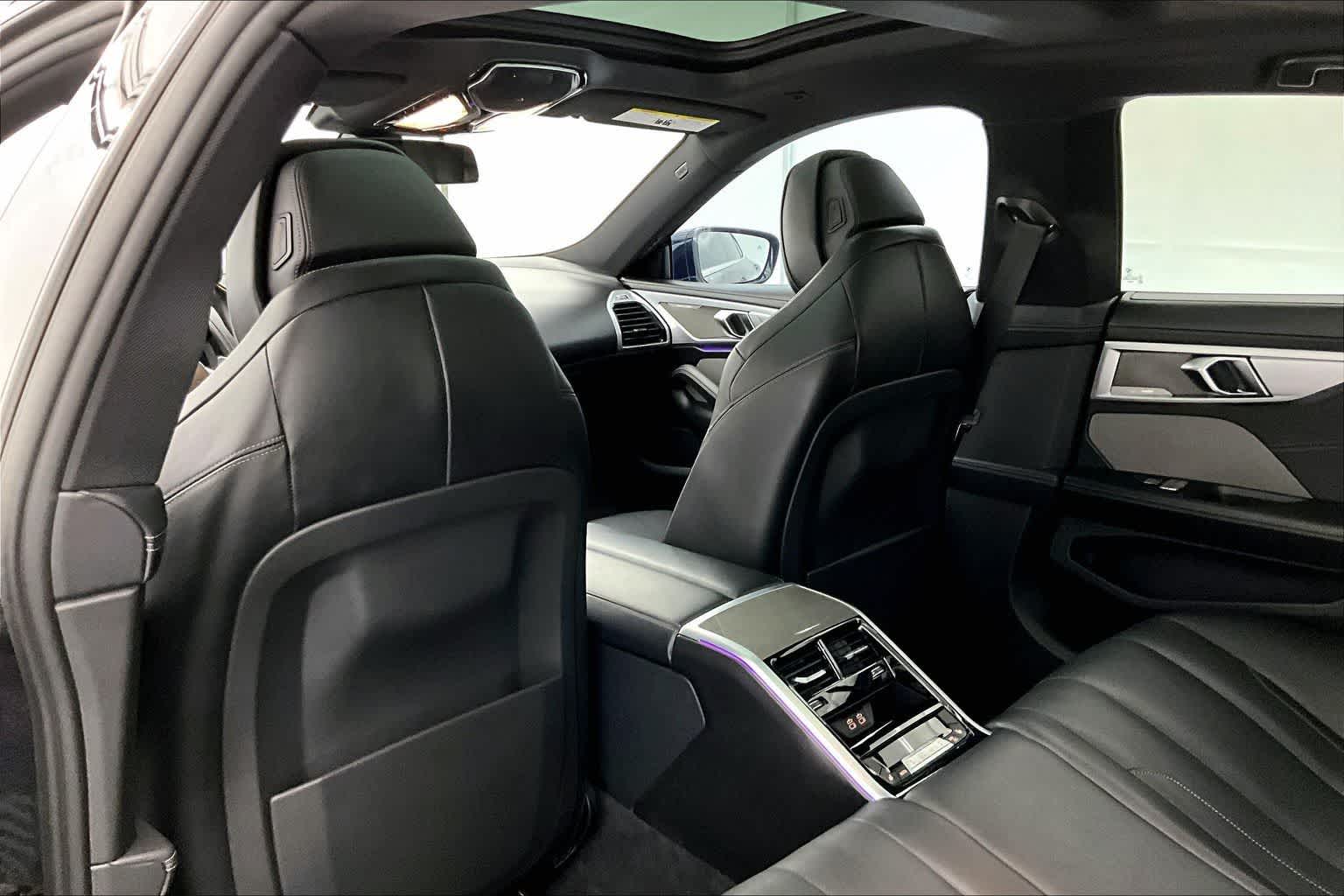 Thumbnail: 2020 BMW 8 Series - 12