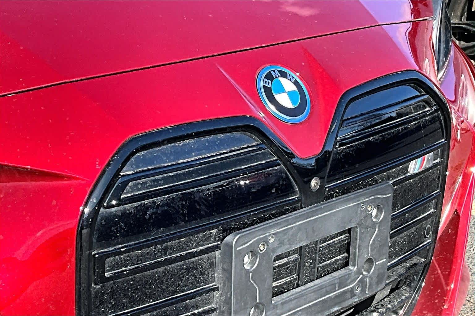 Thumbnail: 2025 BMW i4 - 17