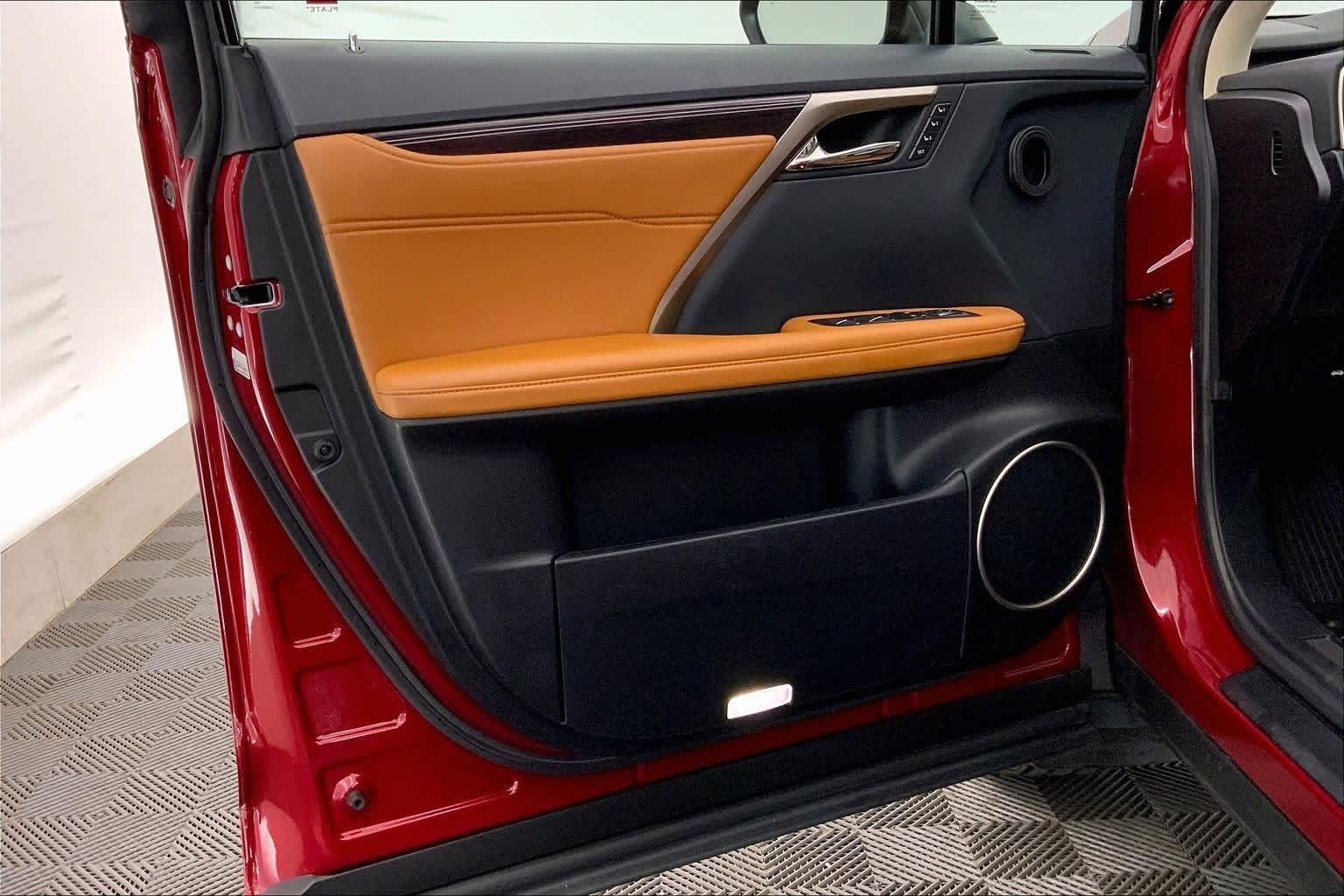 Thumbnail: 2022 Lexus RX - 27