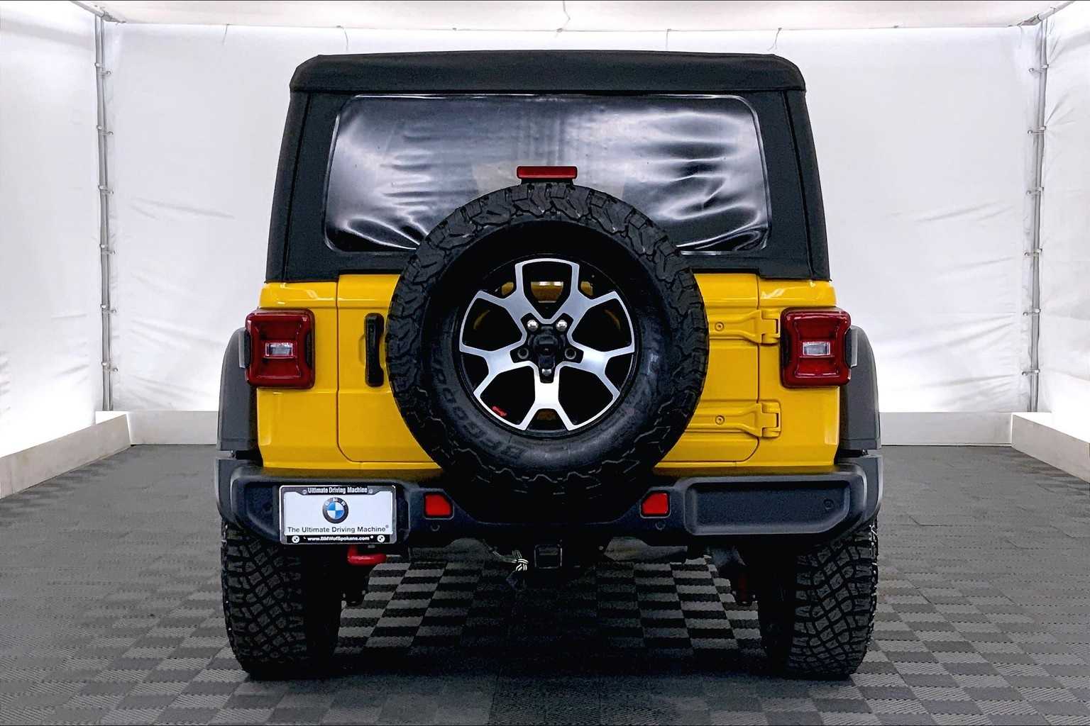 Thumbnail: 2021 Jeep Wrangler - 5