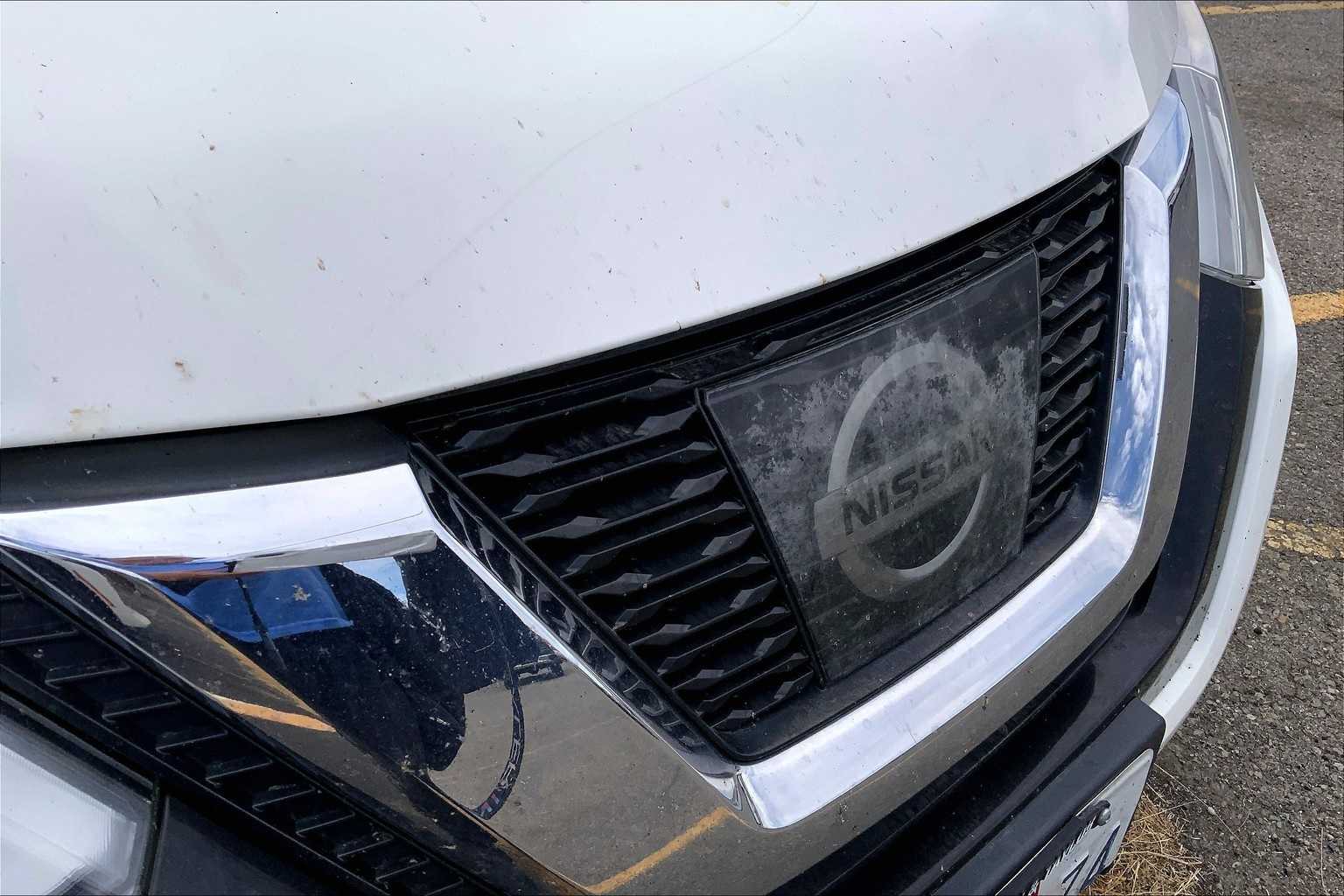 Thumbnail: 2017 Nissan Rogue - 17