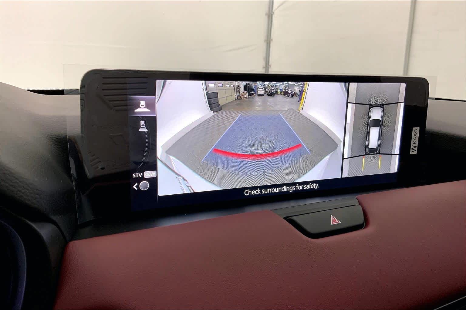 Thumbnail: 2025 Mazda CX-70 - 26