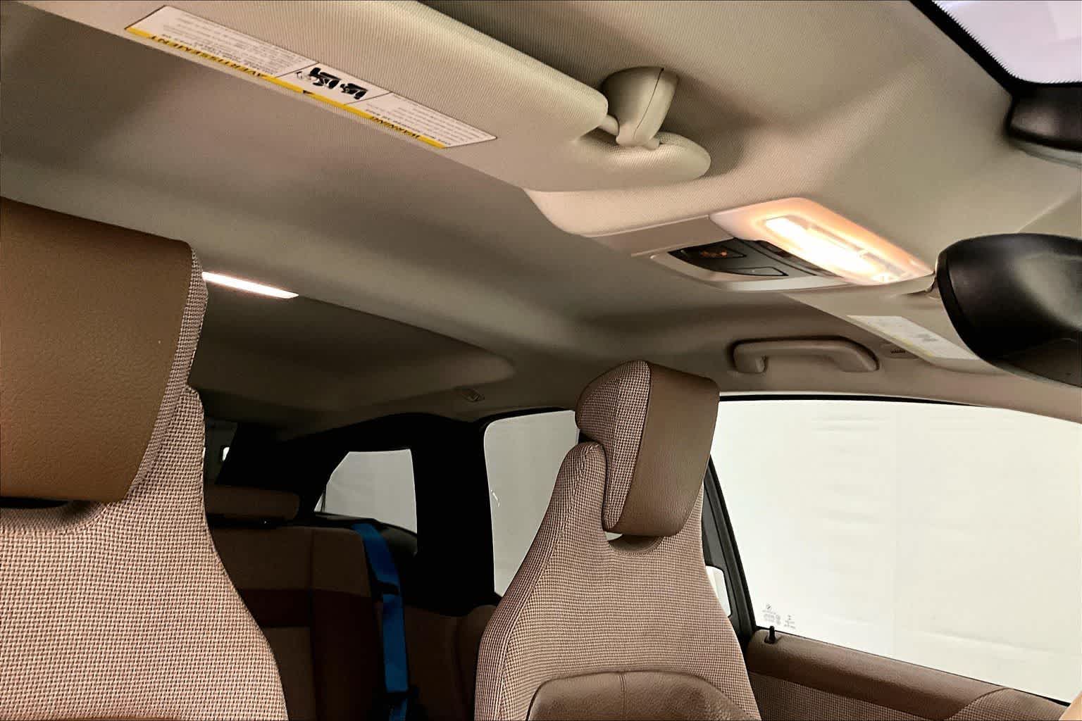 Thumbnail: 2019 BMW i3 - 30