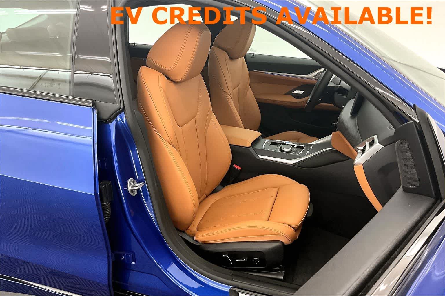 Thumbnail: 2025 BMW i4 - 13