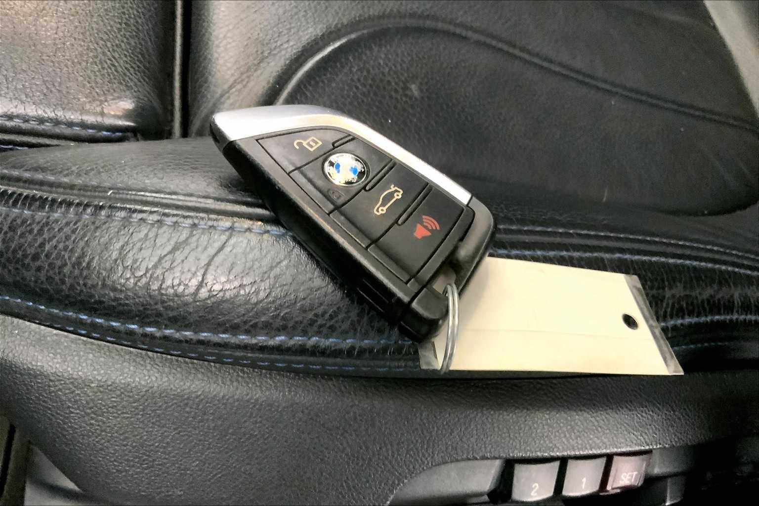 Thumbnail: 2018 BMW X1 - 19