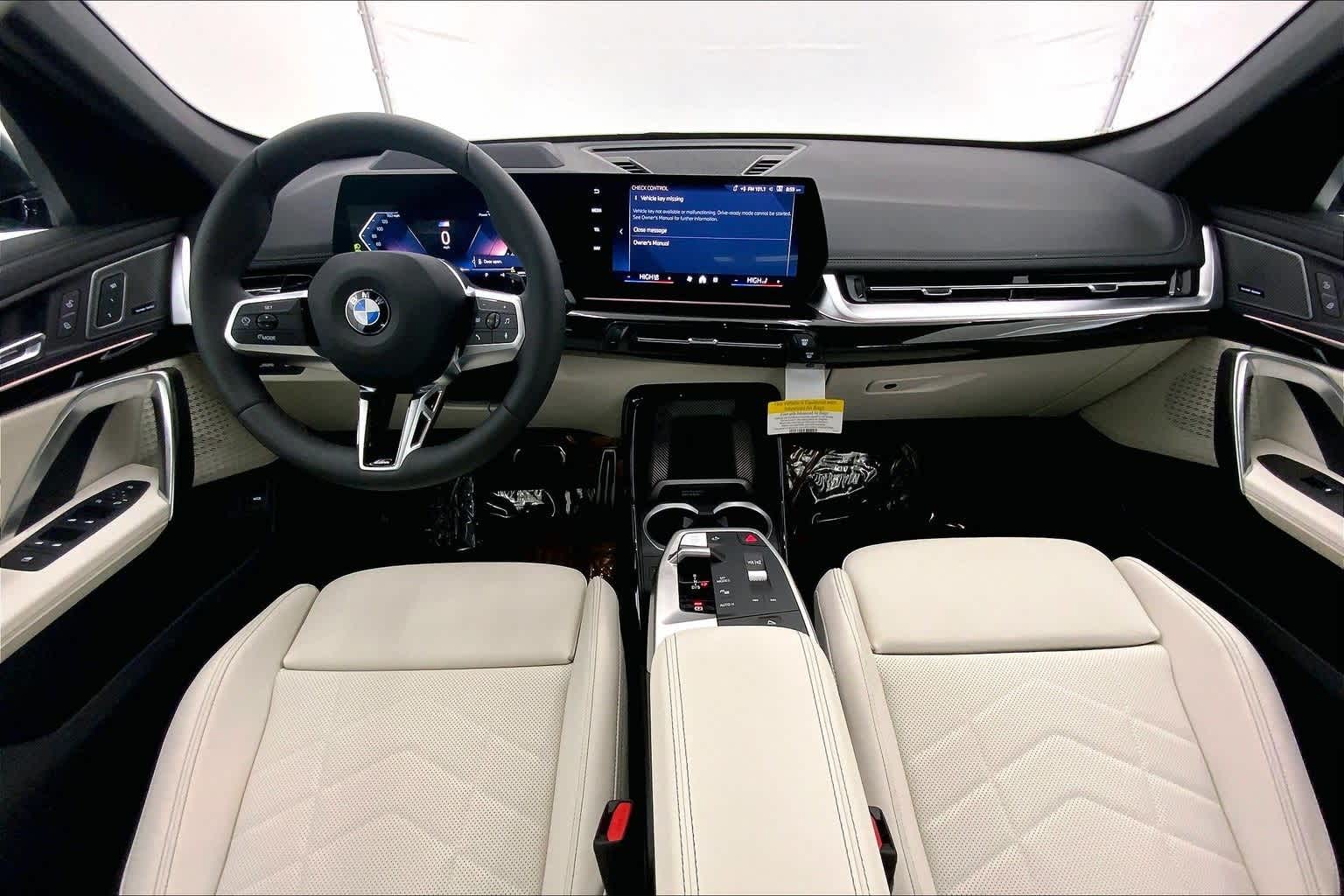 Thumbnail: 2026 BMW X1 - 10