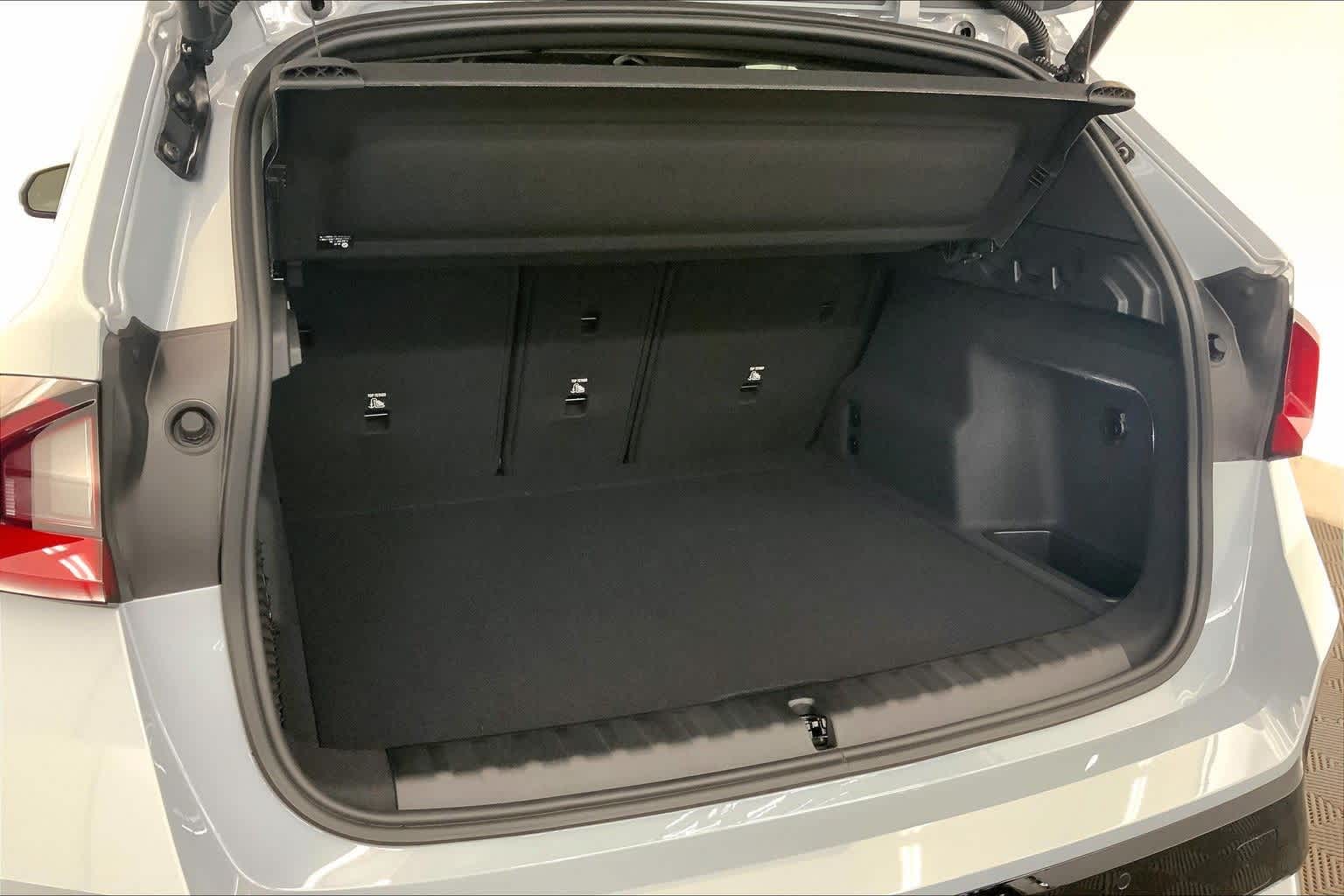 Thumbnail: 2026 BMW X1 - 19