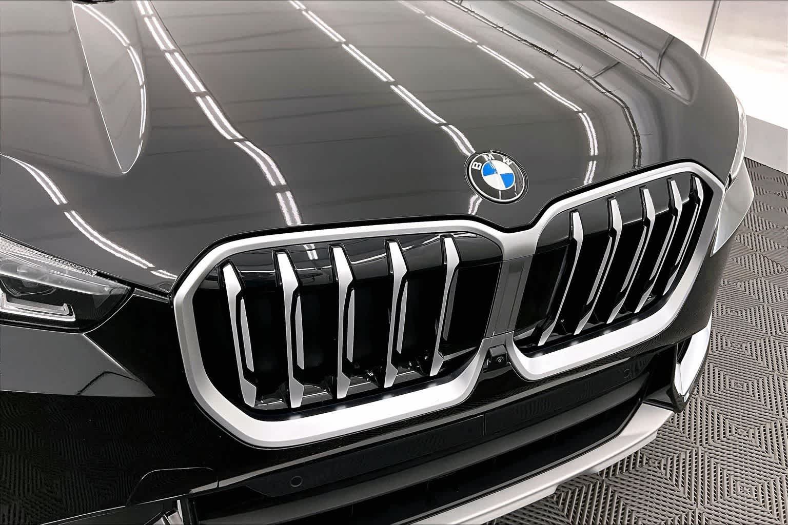 Thumbnail: 2025 BMW X1 - 33