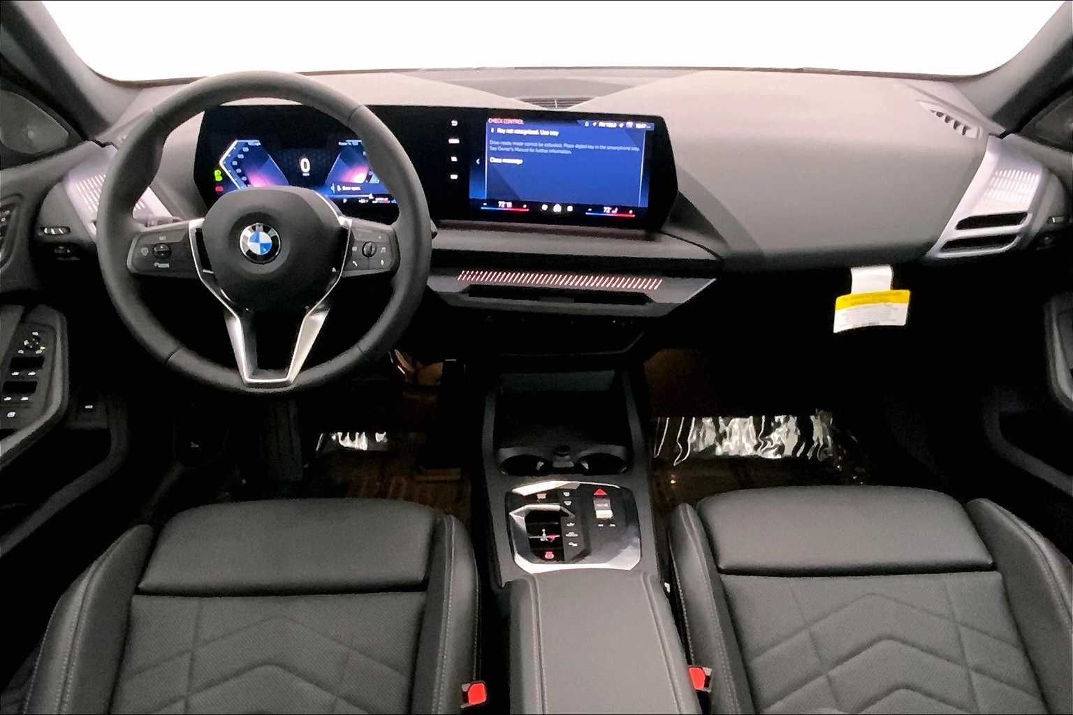 Thumbnail: 2025 BMW 2 Series - 10