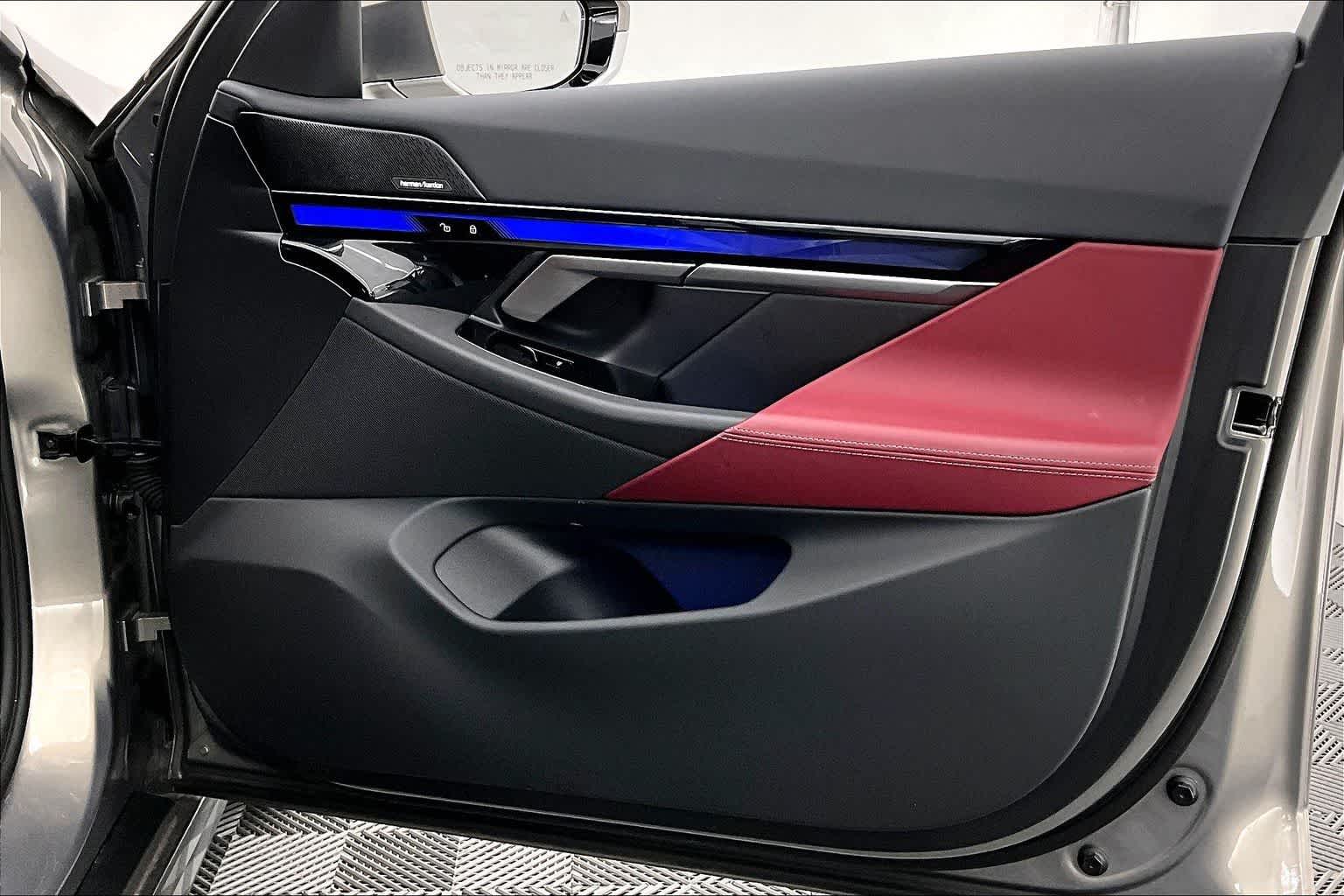 Thumbnail: 2026 BMW 5 Series - 28