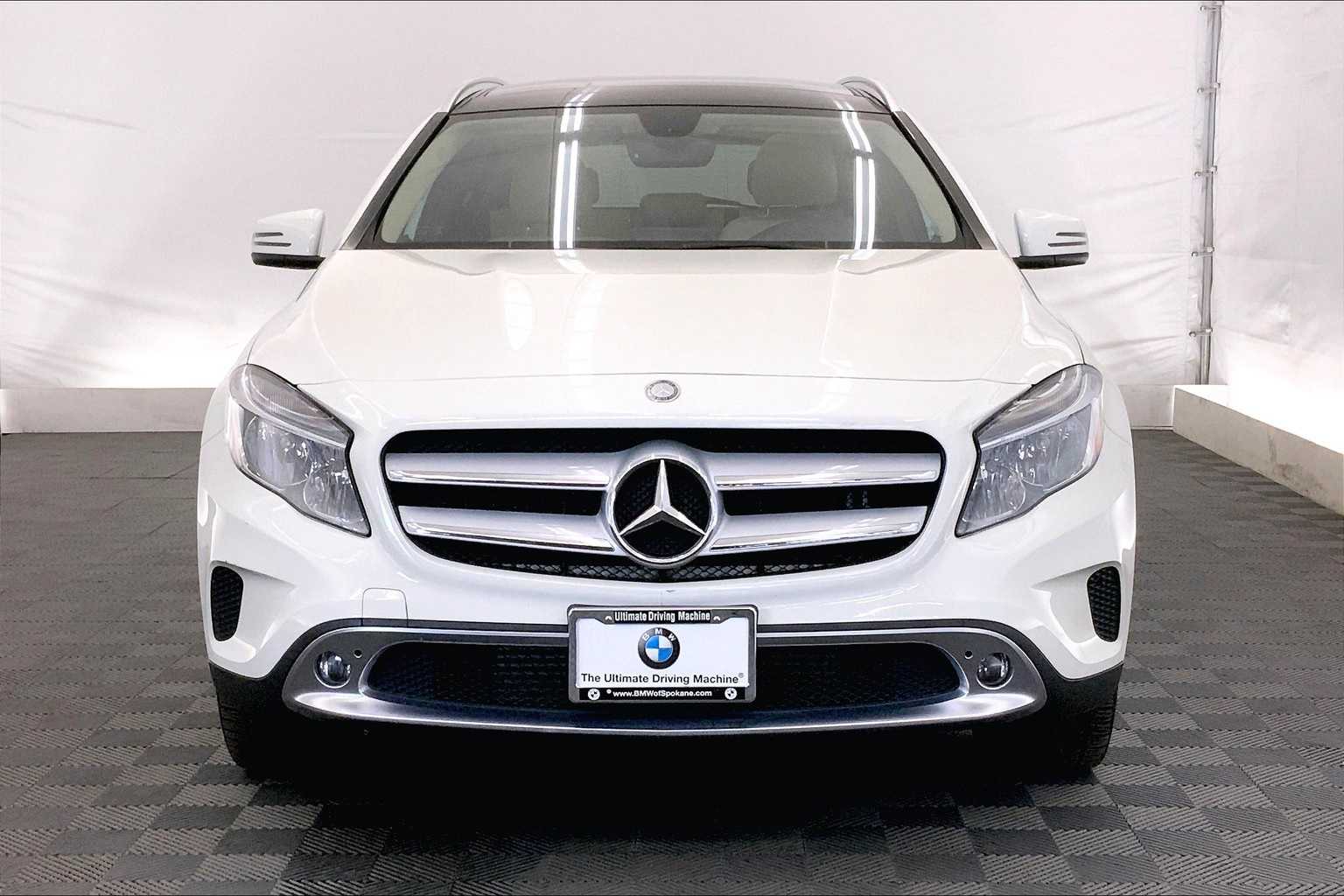 Thumbnail: 2015 Mercedes-Benz GLA - 6