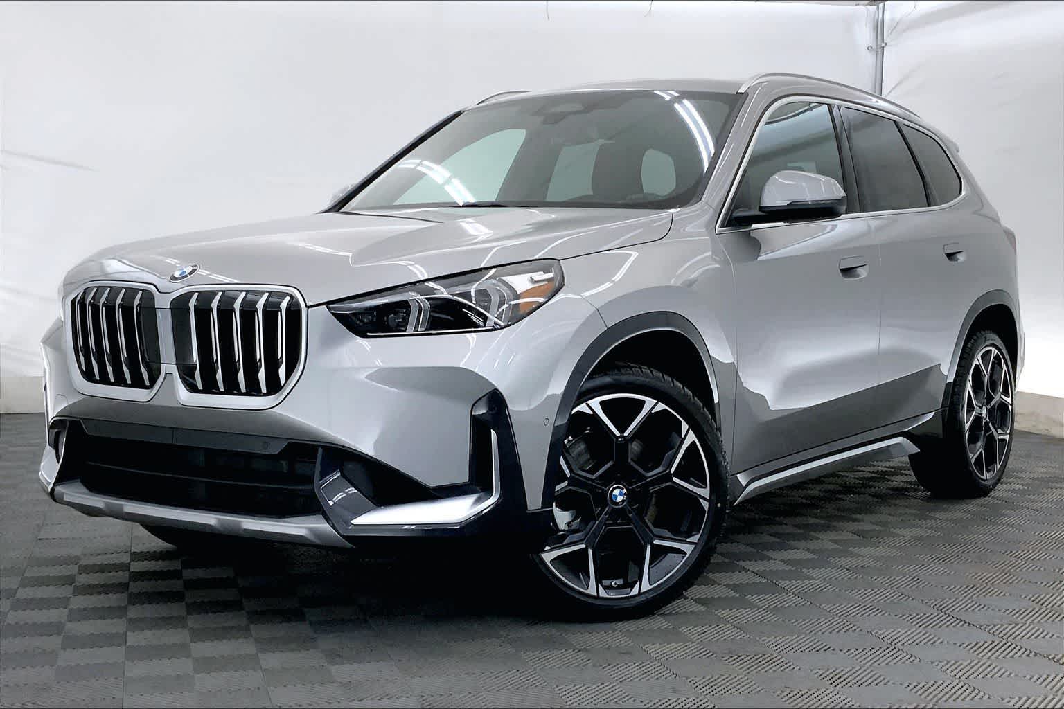 Thumbnail: 2026 BMW X1 - 1