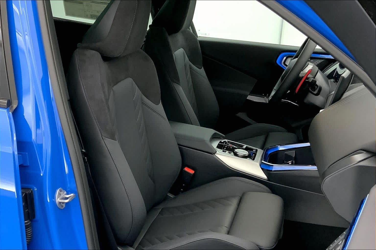 Thumbnail: 2026 BMW X3 - 14