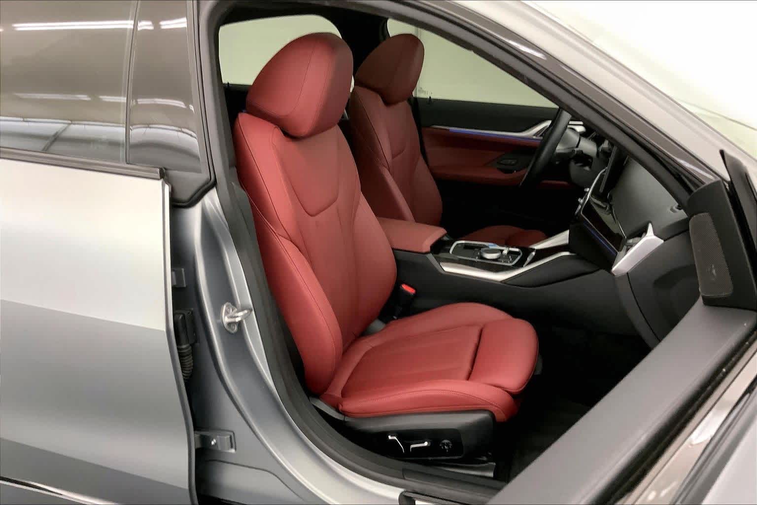 Thumbnail: 2024 BMW i4 - 13