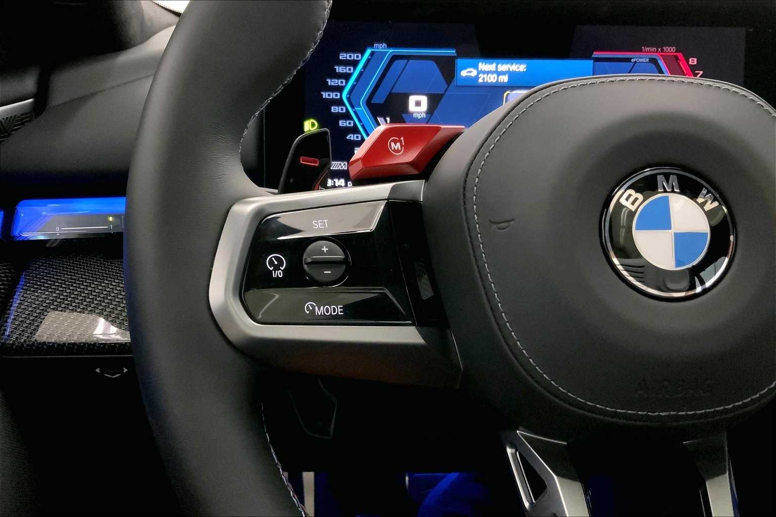 Thumbnail: 2025 BMW M5 - 24