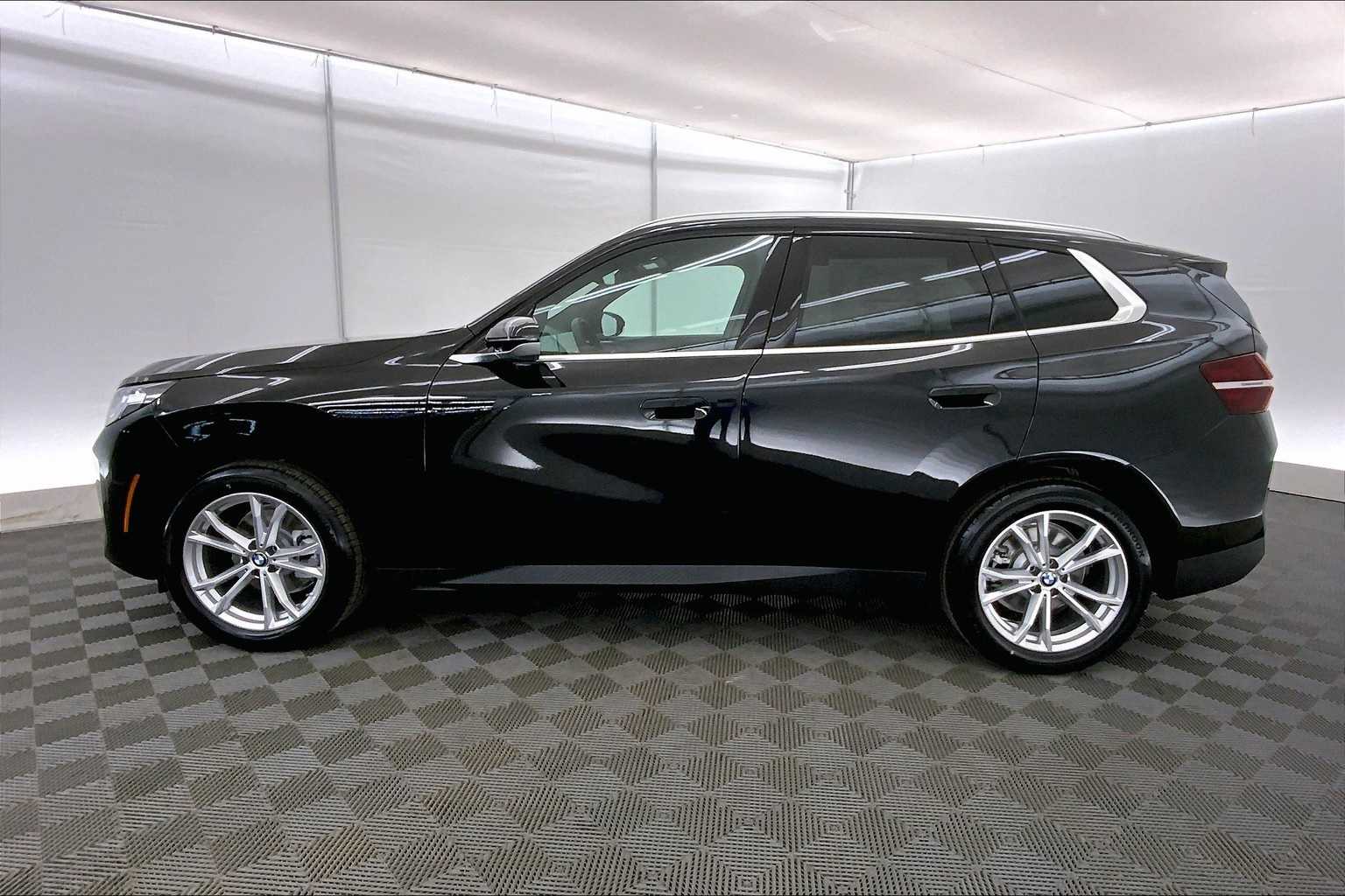 Thumbnail: 2025 BMW X3 - 3