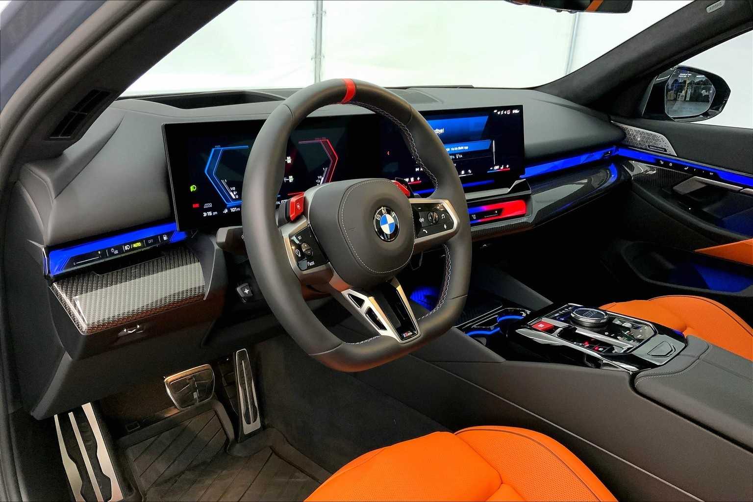 2025 Bmw M5 5 Touring Sedan photo 2