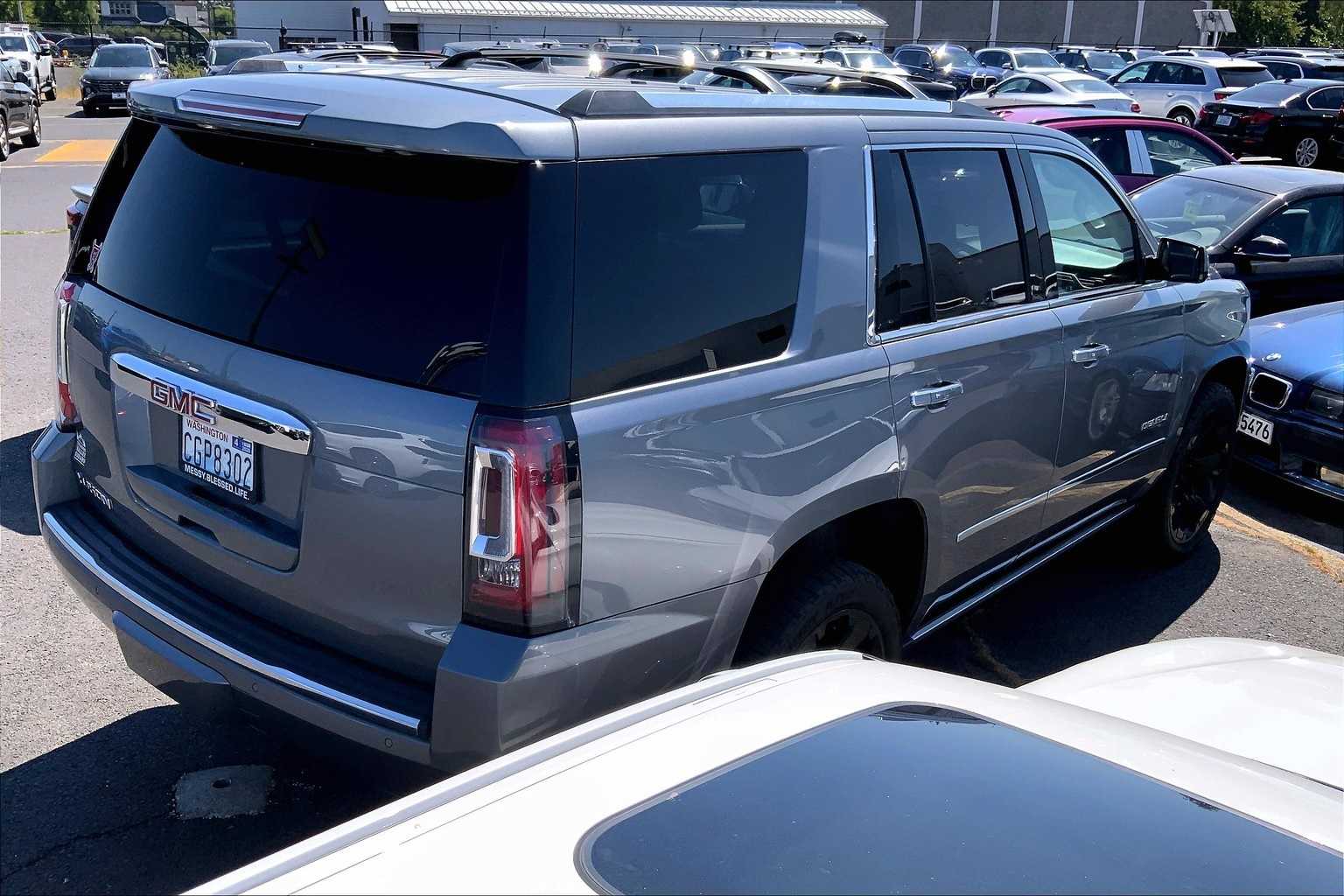 Thumbnail: 2020 GMC Yukon - 19
