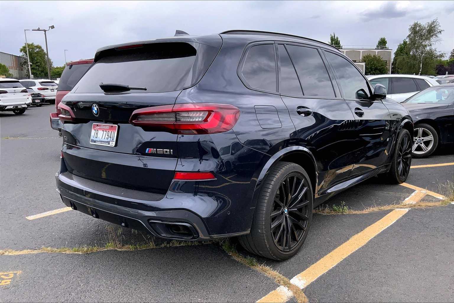 Thumbnail: 2022 BMW X5 - 19