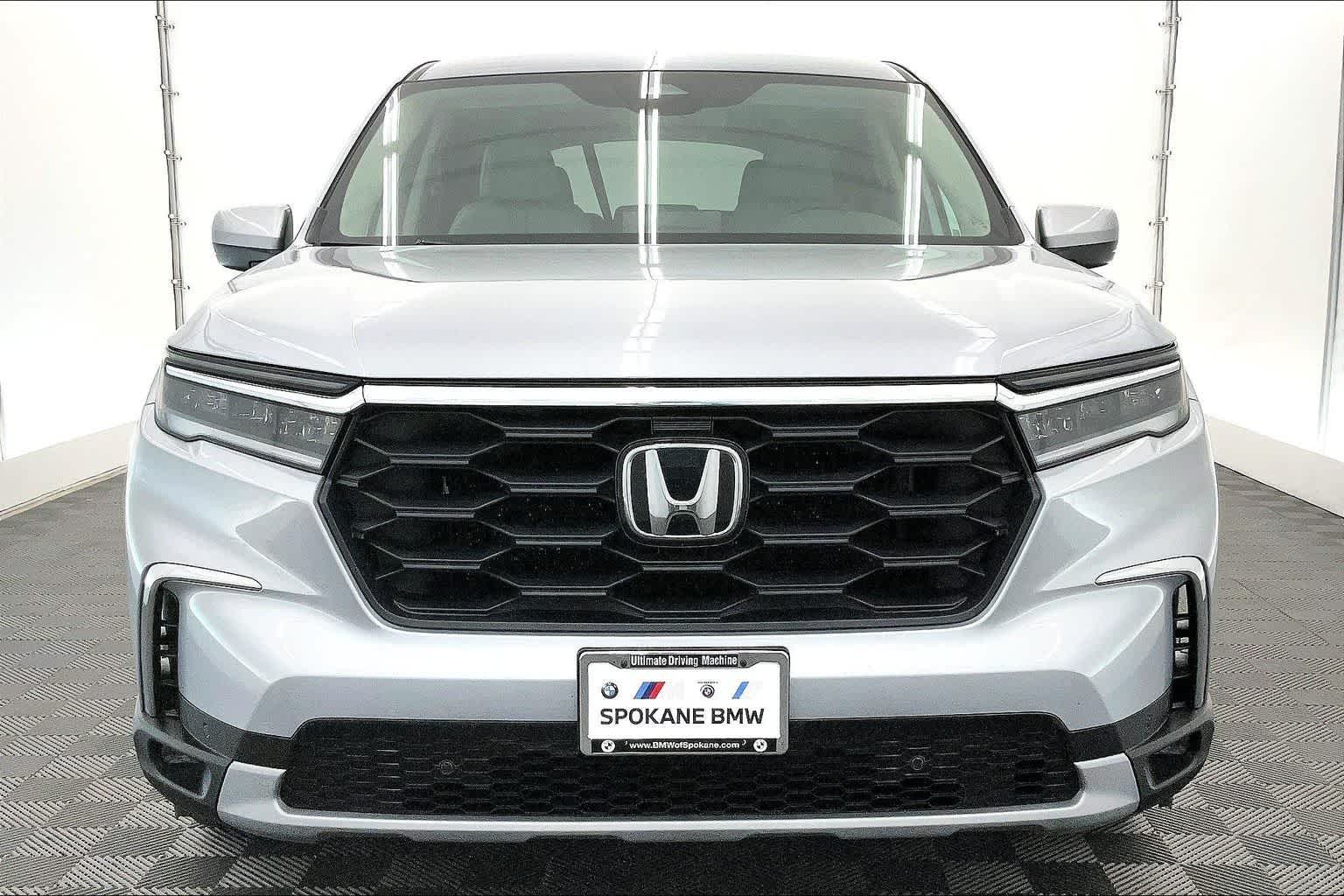 Thumbnail: 2023 Honda Pilot - 6