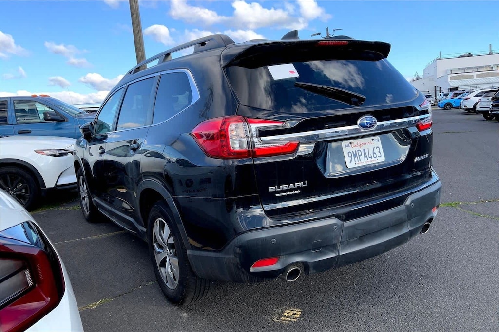 Used 2024 Subaru Ascent Premium 7-Passenger SUV