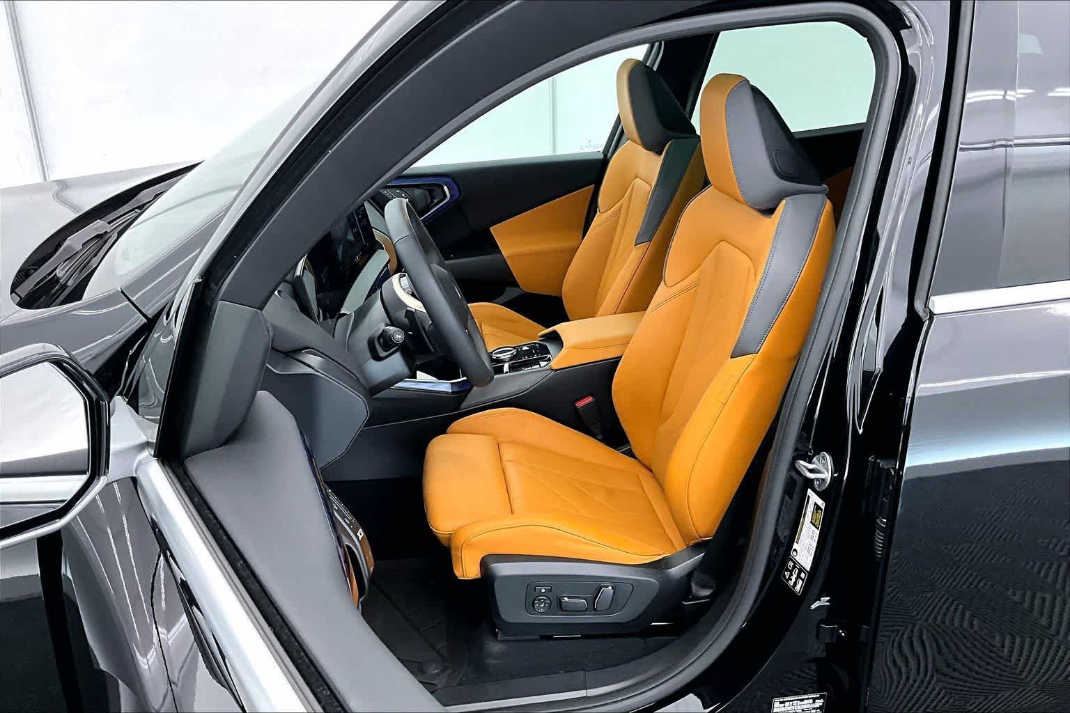 Thumbnail: 2025 BMW X3 - 11