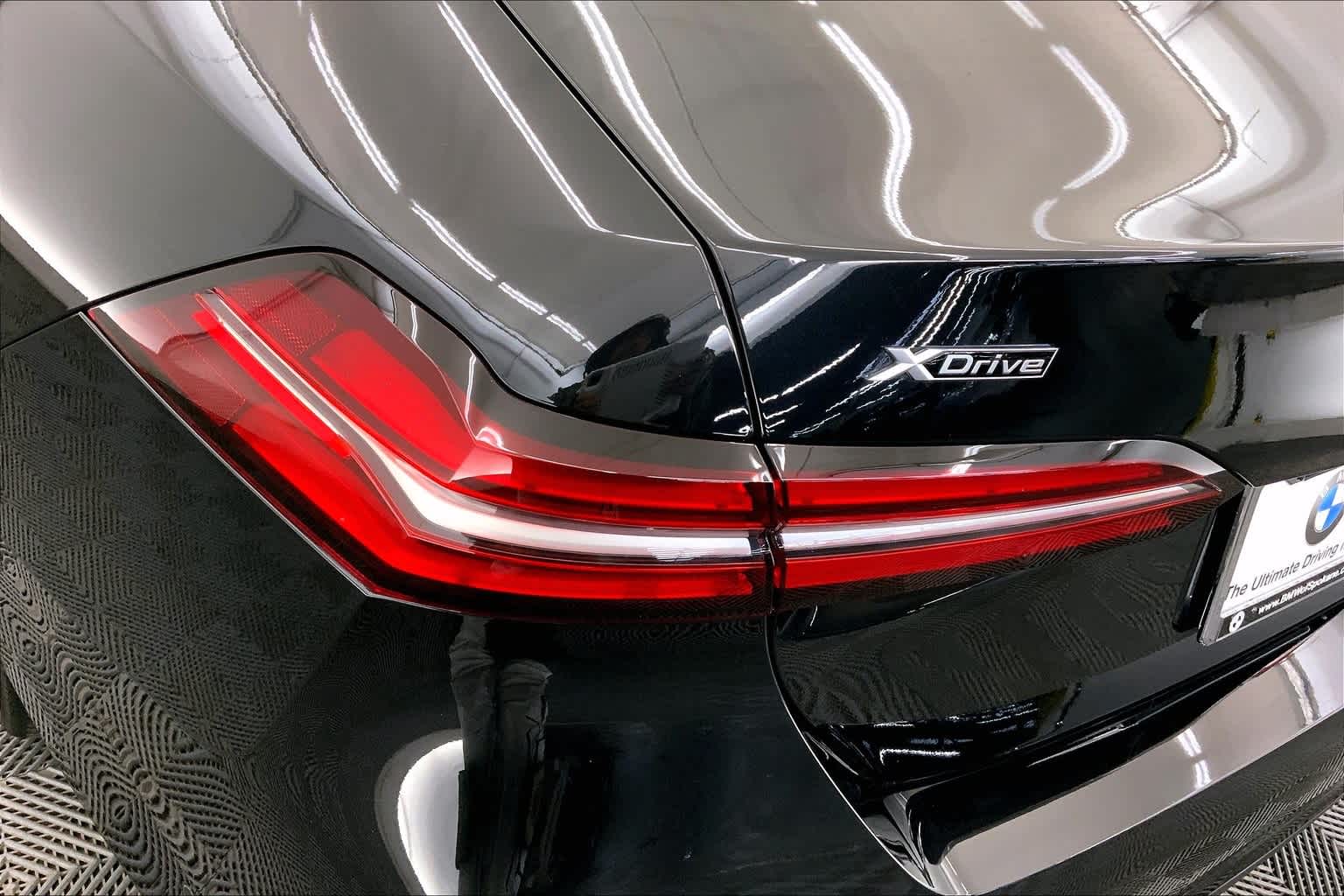 Thumbnail: 2024 BMW 5 Series - 32