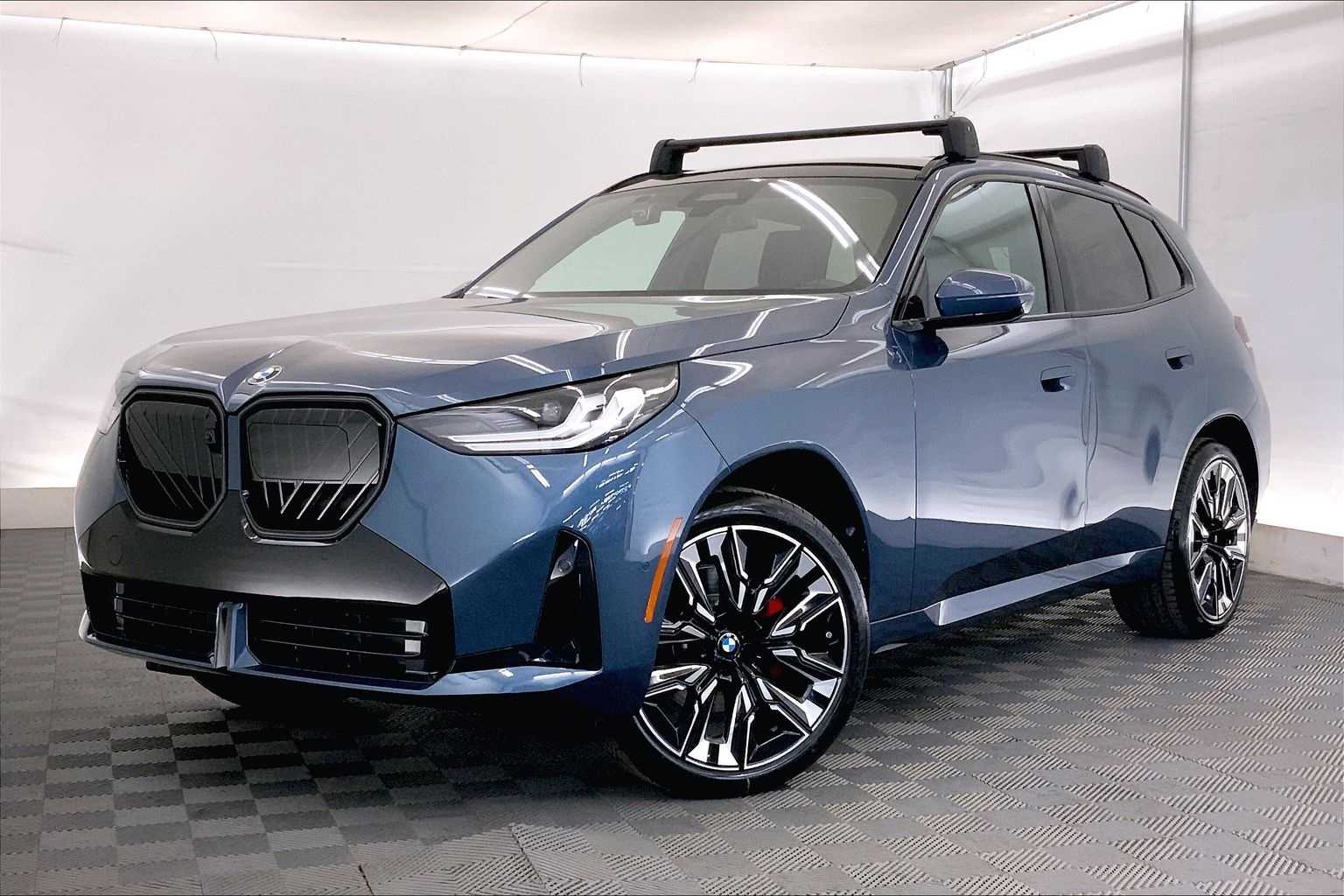 Thumbnail: 2025 BMW X3 - 1