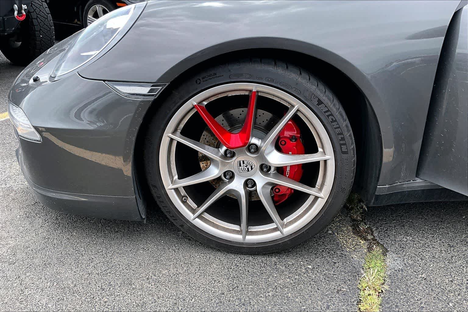 Thumbnail: 2013 Porsche 911 - 8