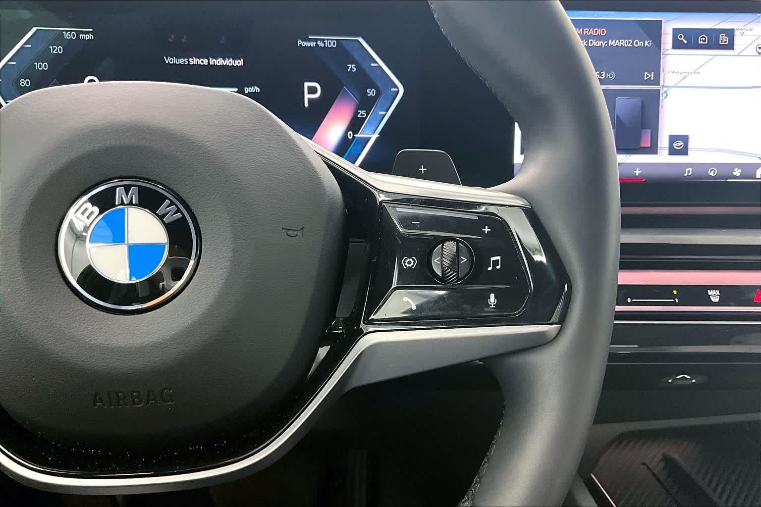 Thumbnail: 2026 BMW 5 Series - 25