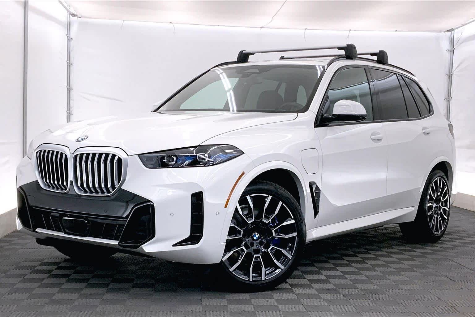 Thumbnail: 2026 BMW X5 - 1