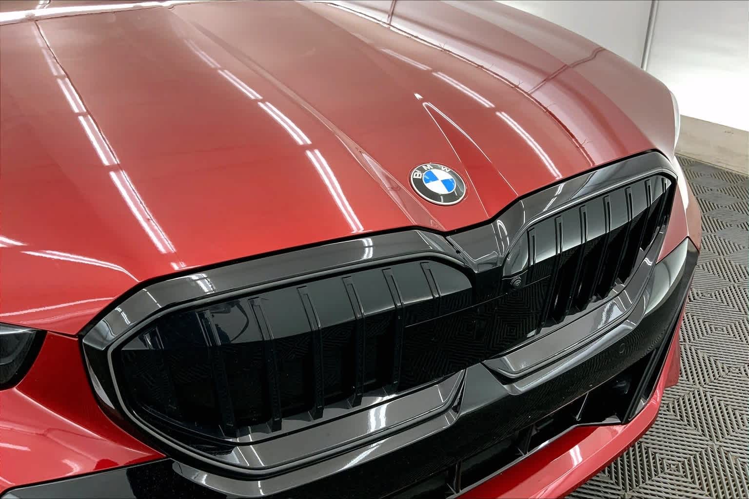 Thumbnail: 2024 BMW 5 Series - 33