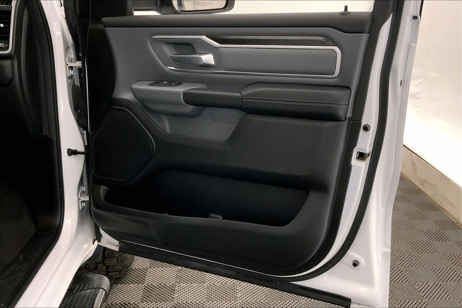 Thumbnail: 2020 RAM 1500 - 28