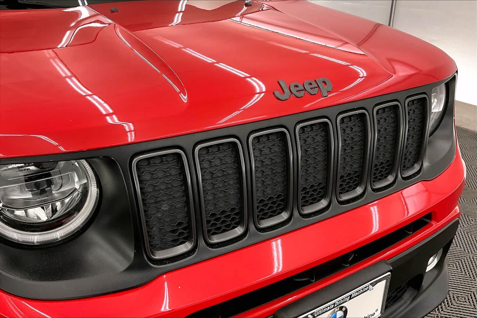 Thumbnail: 2020 Jeep Renegade - 33
