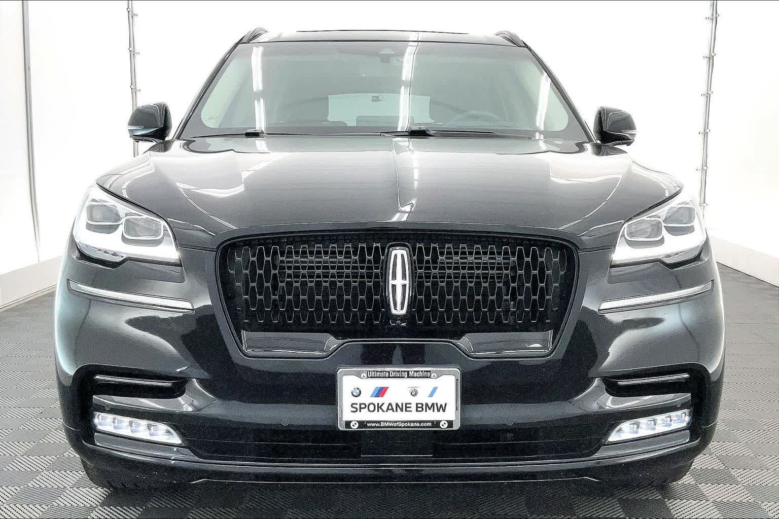 Thumbnail: 2023 Lincoln Aviator - 6