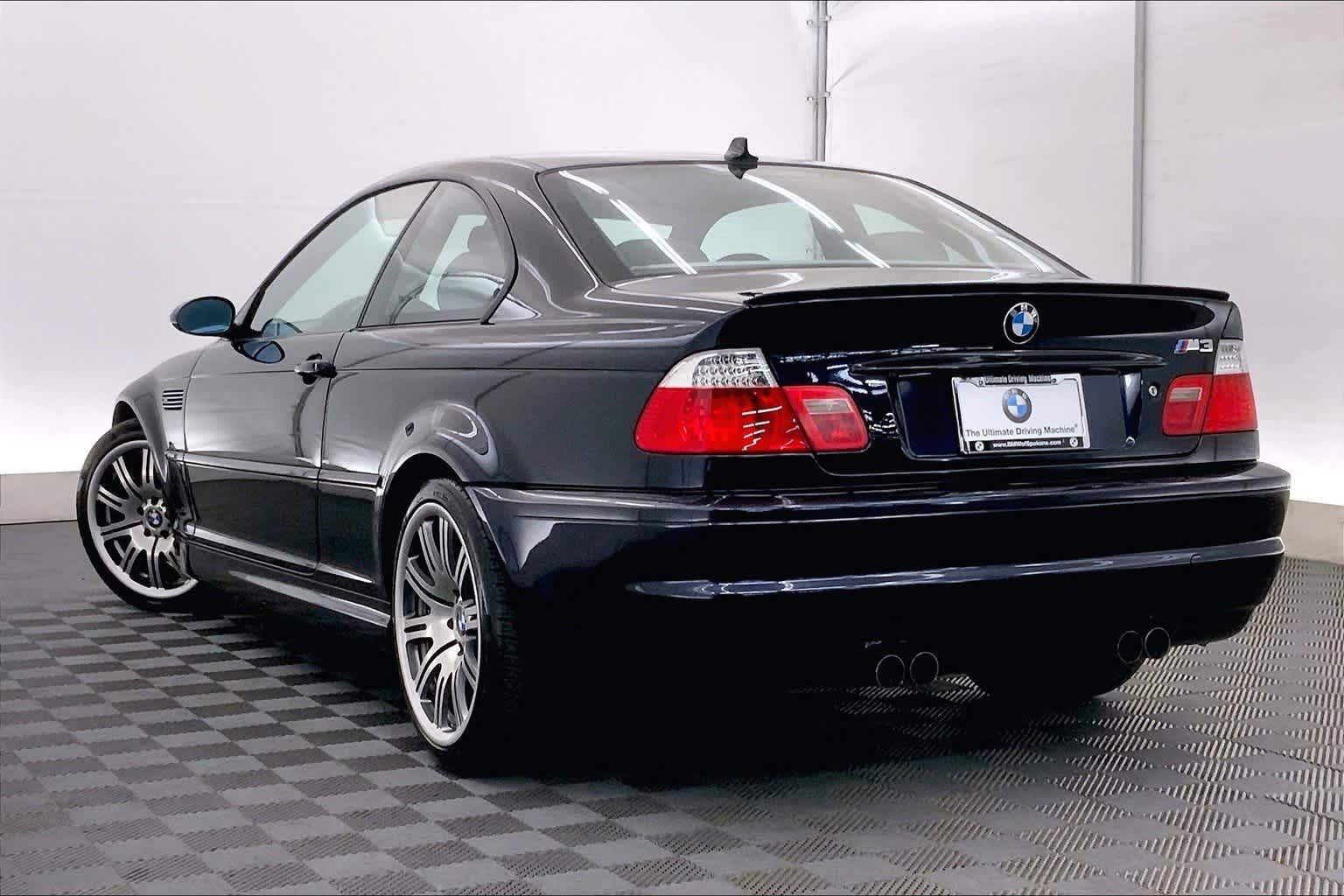 Thumbnail: 2004 BMW M3 - 4