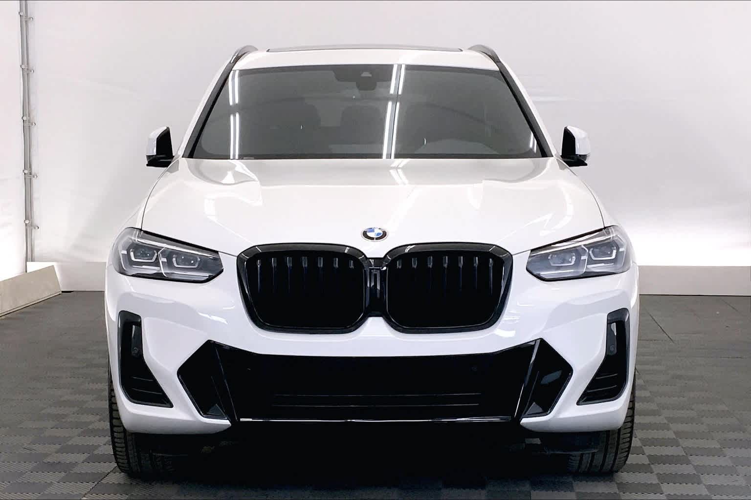 Thumbnail: 2022 BMW X3 - 6