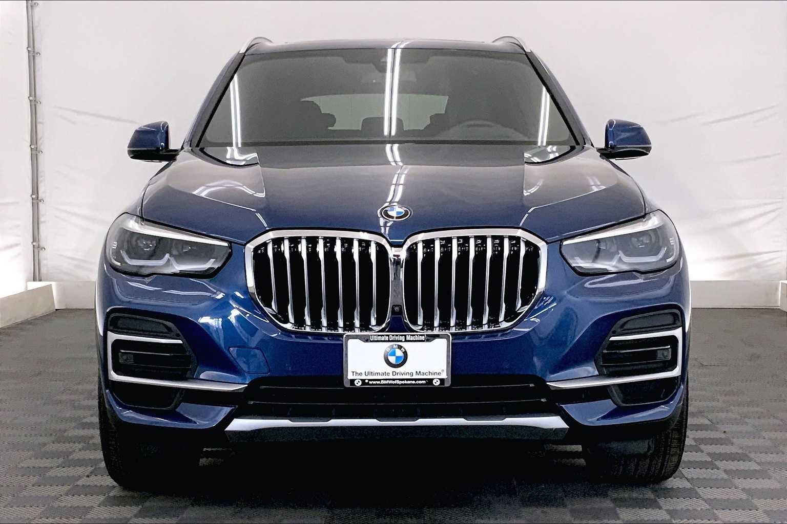 Thumbnail: 2023 BMW X5 - 6