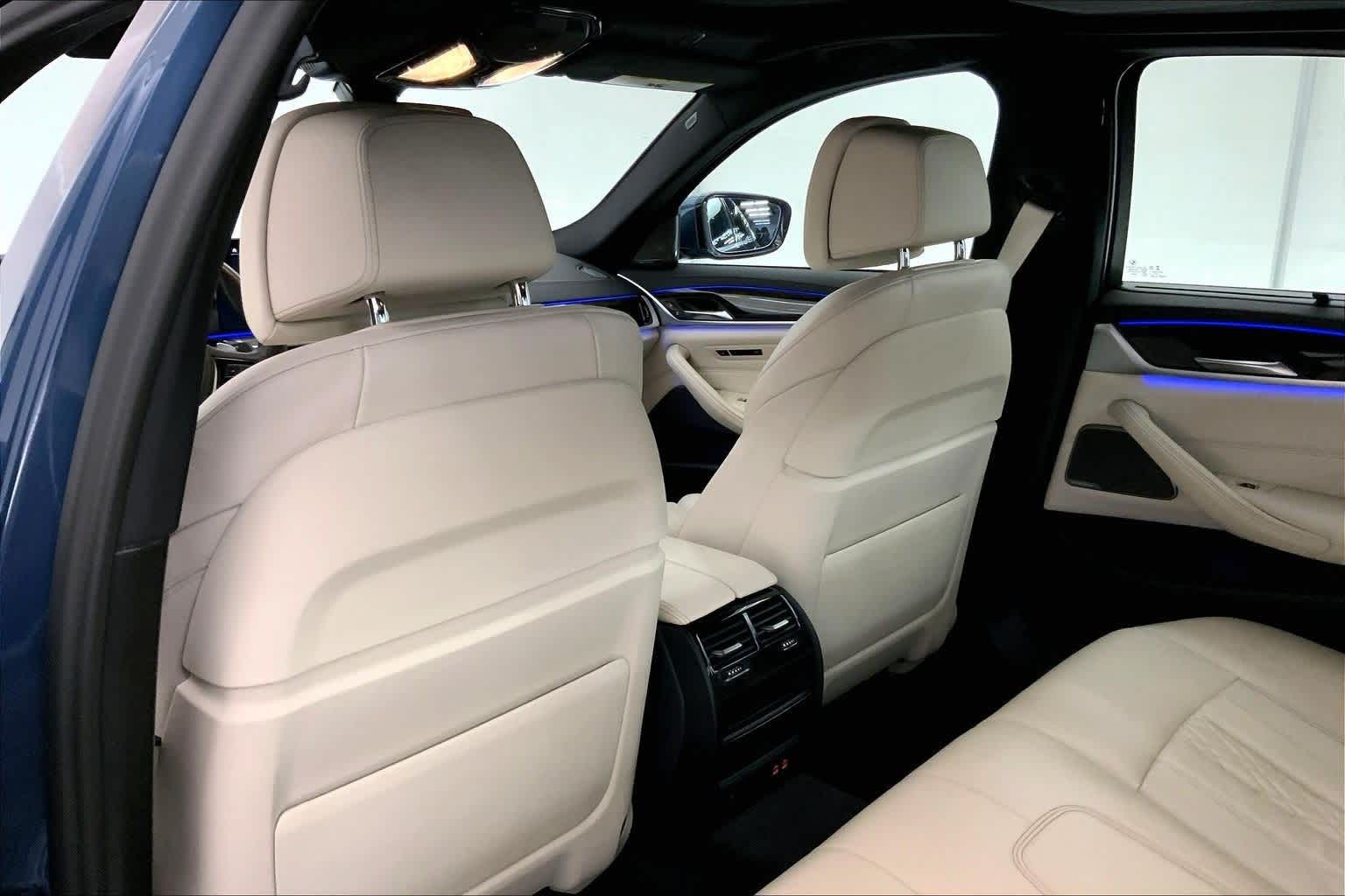Thumbnail: 2023 BMW 5 Series - 12