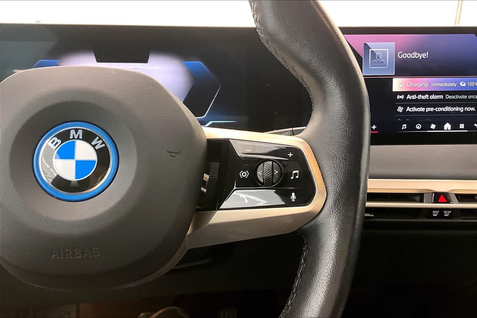 Thumbnail: 2024 BMW iX - 25