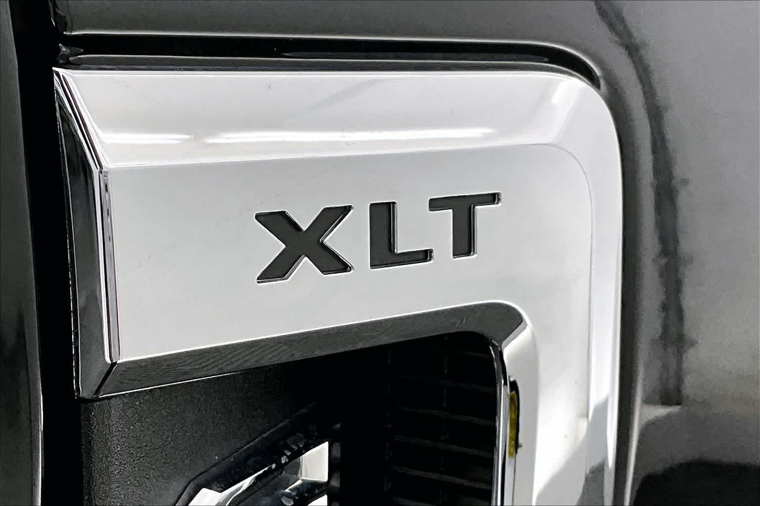 Thumbnail: 2022 Ford F-250 - 7