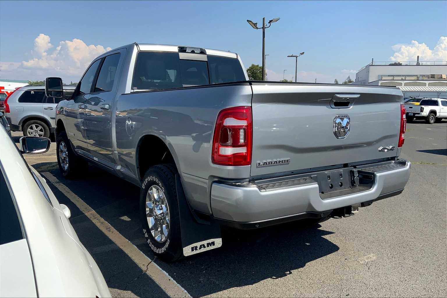 2023 Ram 2500 Laramie photo 3