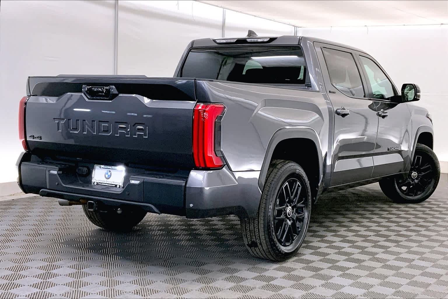Thumbnail: 2024 Toyota Tundra - 22